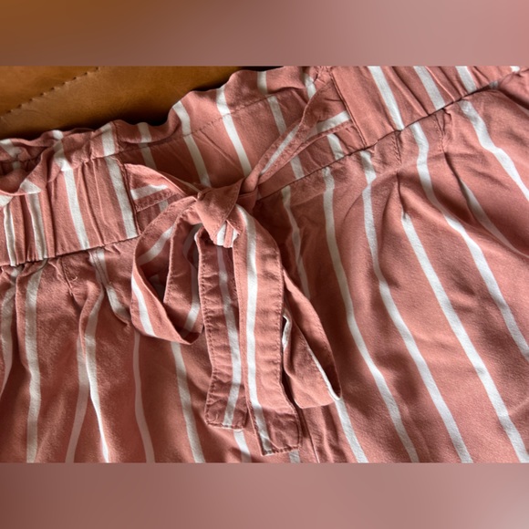 Ambiance Apparel Small Pink
White Striped Smocked Lightweight
Shorts Pockets - Picture 3 of 5